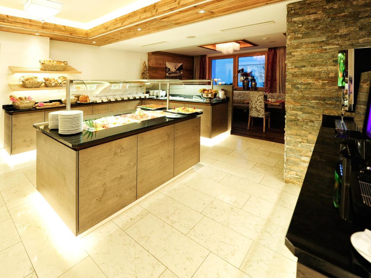 Hotel Ferienglück Ischgl Exterior foto